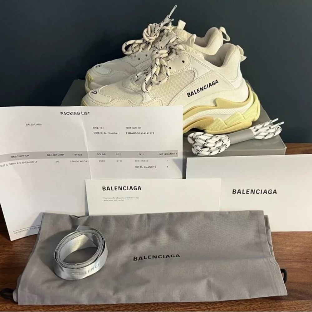 Authentic Women's Balenciaga White Triple S Sneakers Size 37